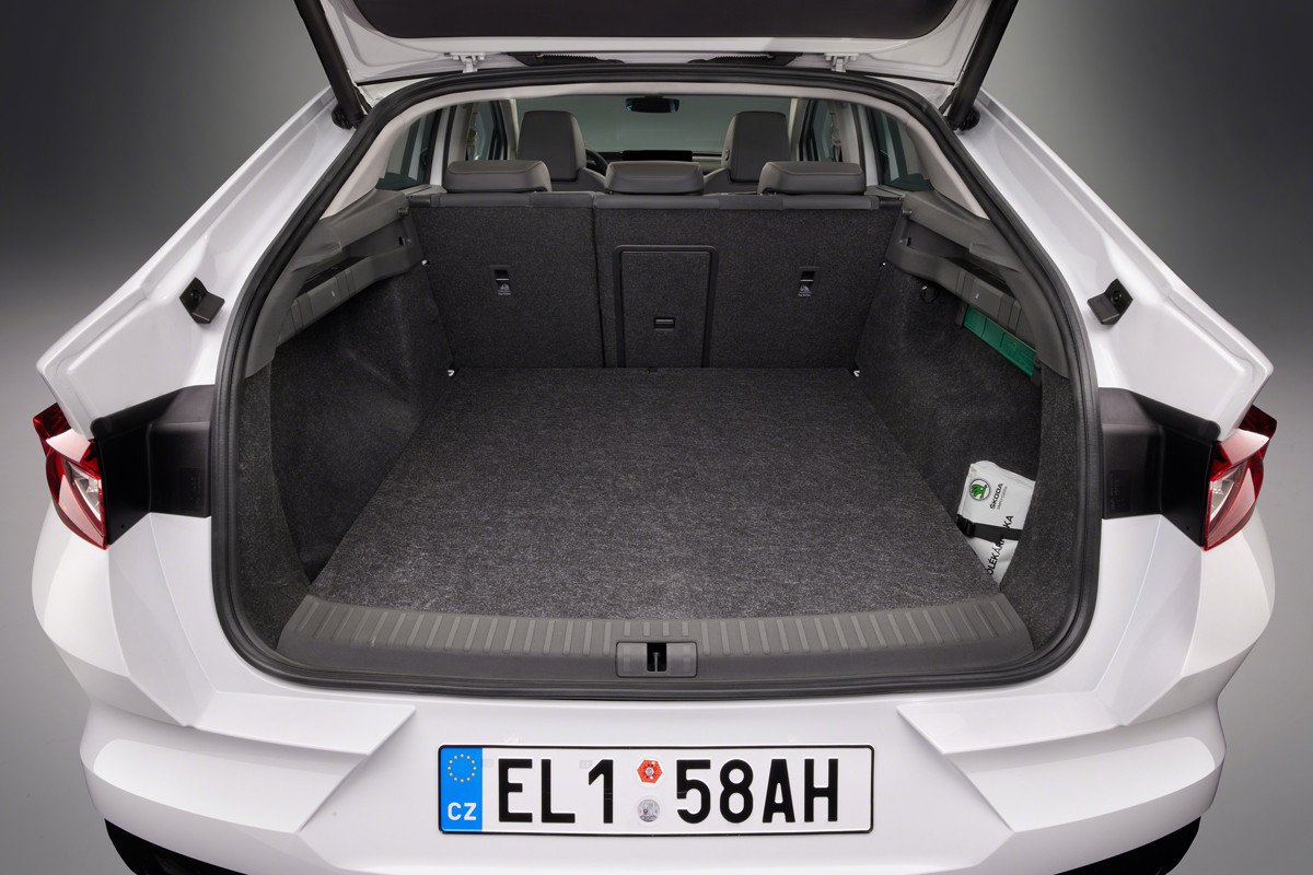 Nuevo Skoda Enyaq Coupé iV: nueva imagen, más deportividad y versión RS