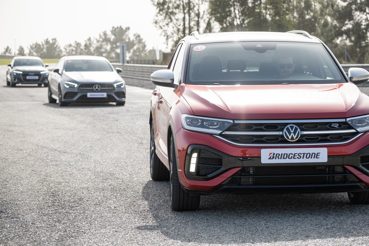 Prueba del neumático Bridgestone Turanza 6: control absoluto sobre agua y más seguridad