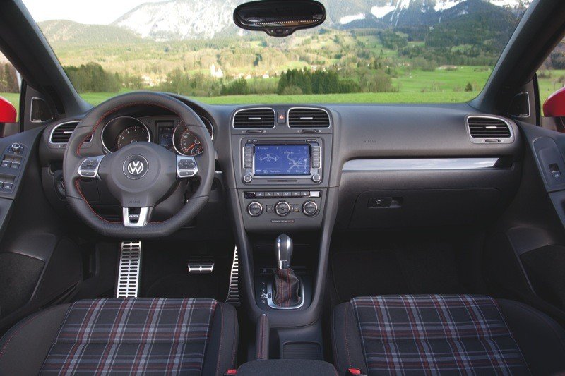 Volkswagen Golf GTI Cabrio: precios y nuevo vídeo