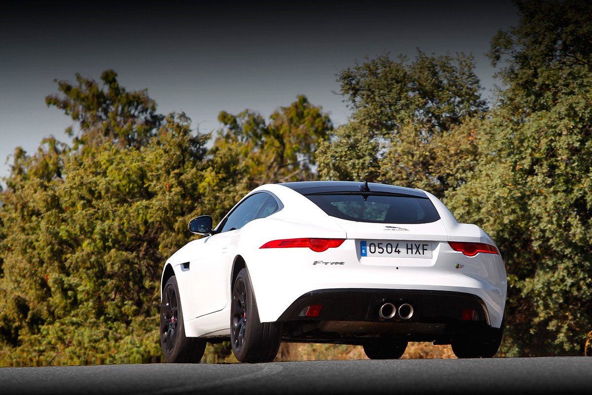 Prueba Jaguar F-Type Coupé 3.0 S: ¿El mejor rival del 911?