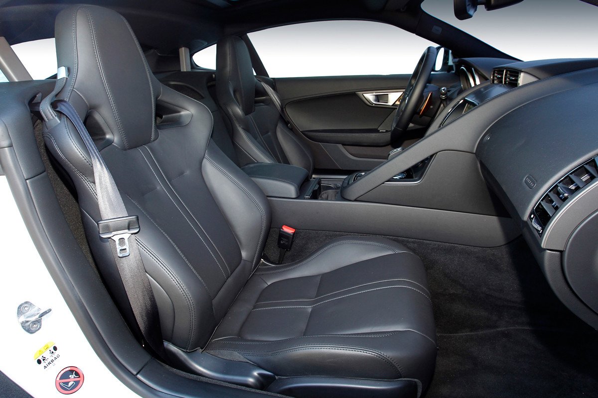 Prueba Jaguar F-Type Coupé 3.0 S: ¿El mejor rival del 911?