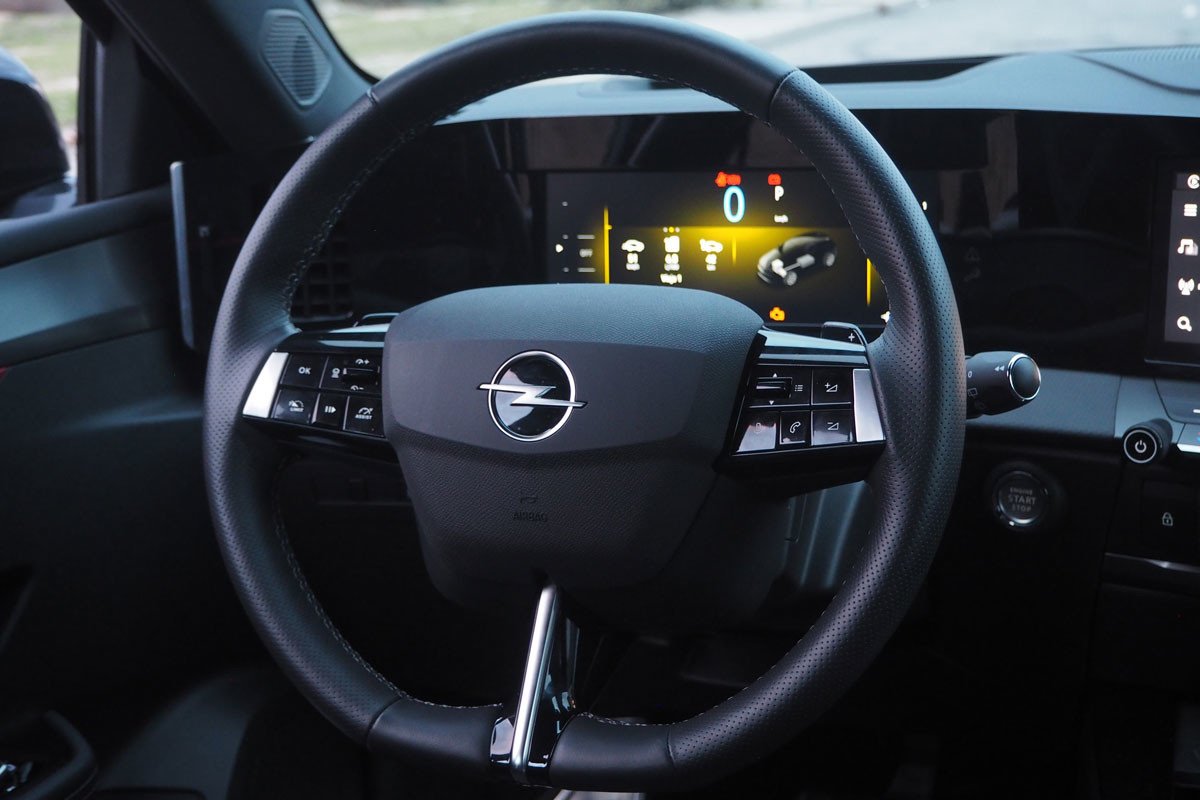 Prueba y opinión del Opel Astra: analizamos precio, motor y comportamiento