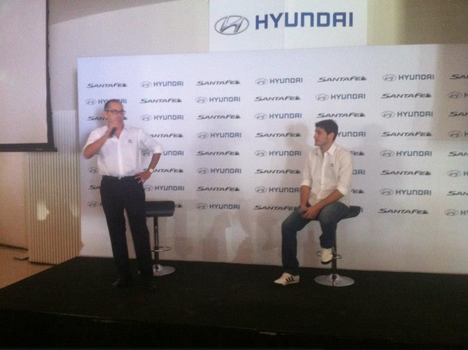 Casillas presenta el nuevo Hyundai Santa Fe