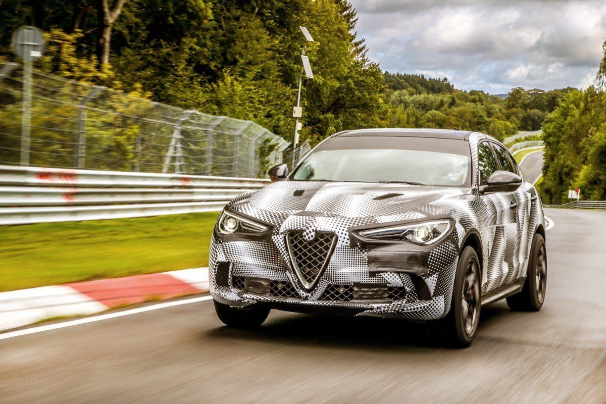 Porsche 911 GT2 RS y Alfa Romeo Stelvio Q: los más rápidos en Nürburgring