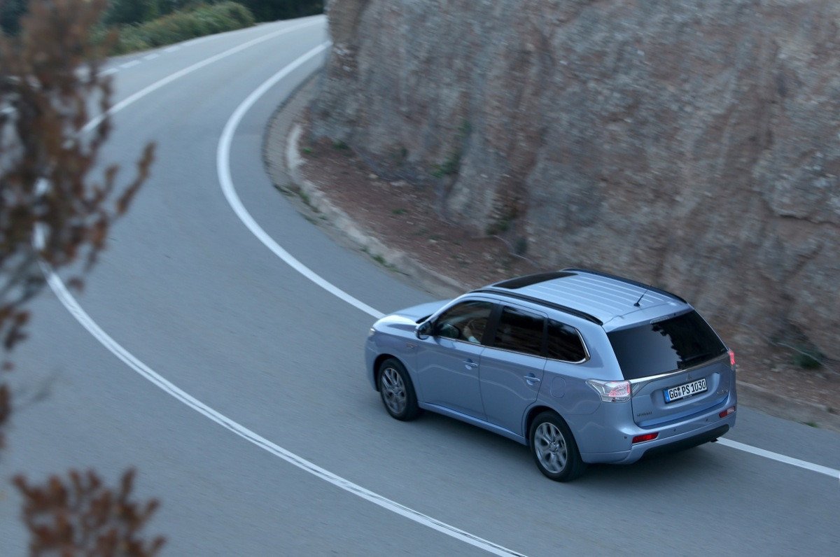 Prueba: Mitsubishi Outlander PHEV, el primer SUV híbrido eléctrico y enchufable