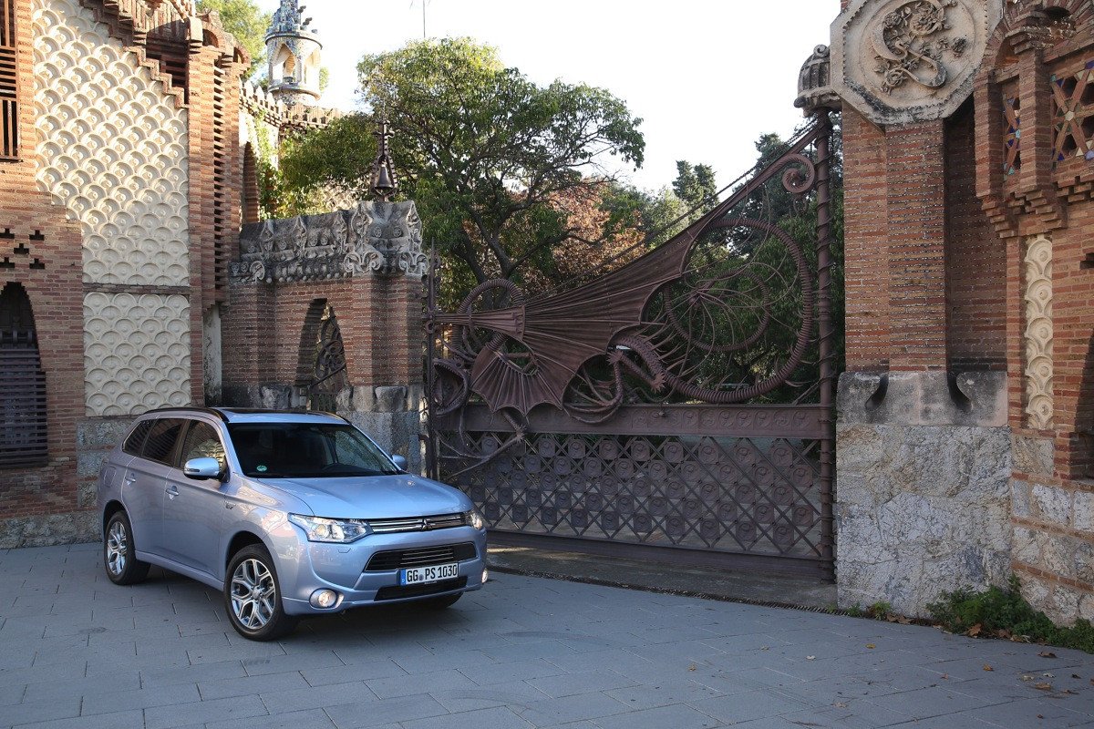 Prueba: Mitsubishi Outlander PHEV, el primer SUV híbrido eléctrico y enchufable