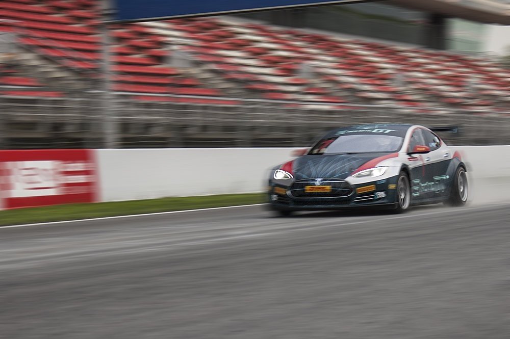 Tesla Model S P100D: listo para competir en las Electric GT Racing series