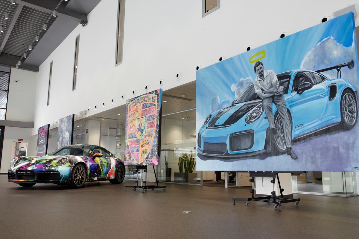Porsche y el arte: no te resistirás a ir a sus concesionarios