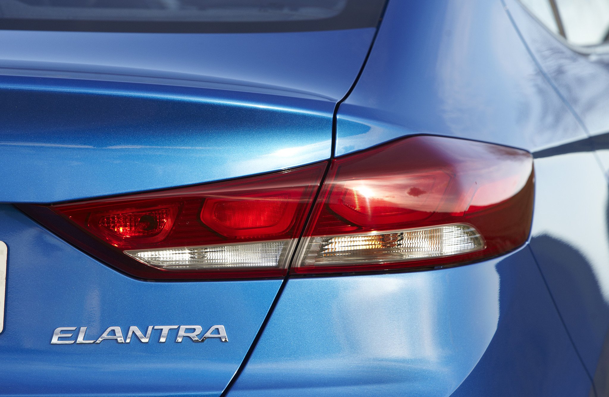 Hyundai Elantra 2016: primera toma de contacto y opinión