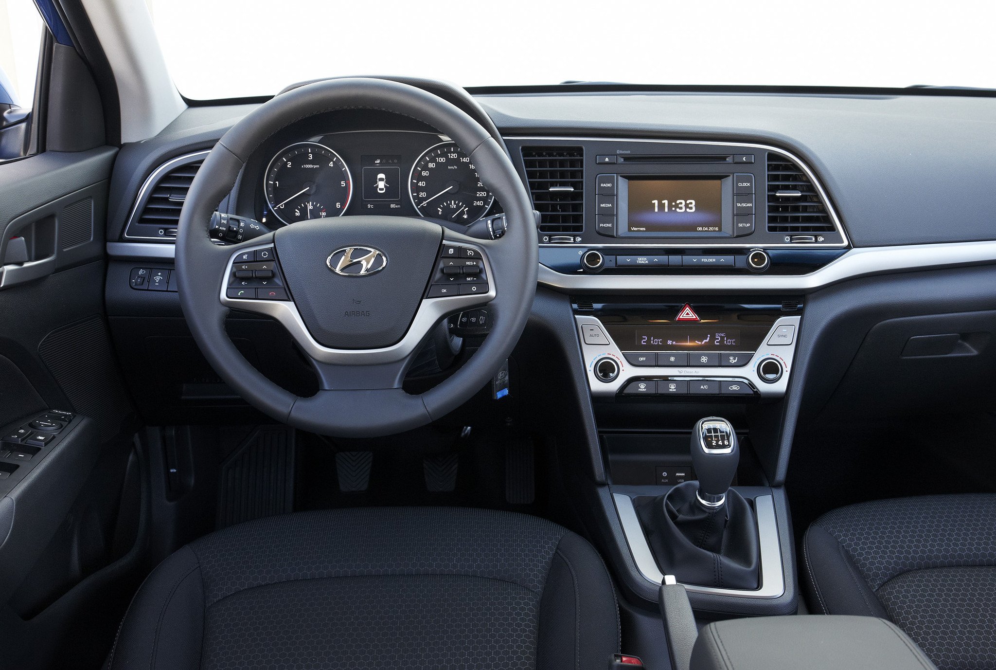 Hyundai Elantra 2016: primera toma de contacto y opinión