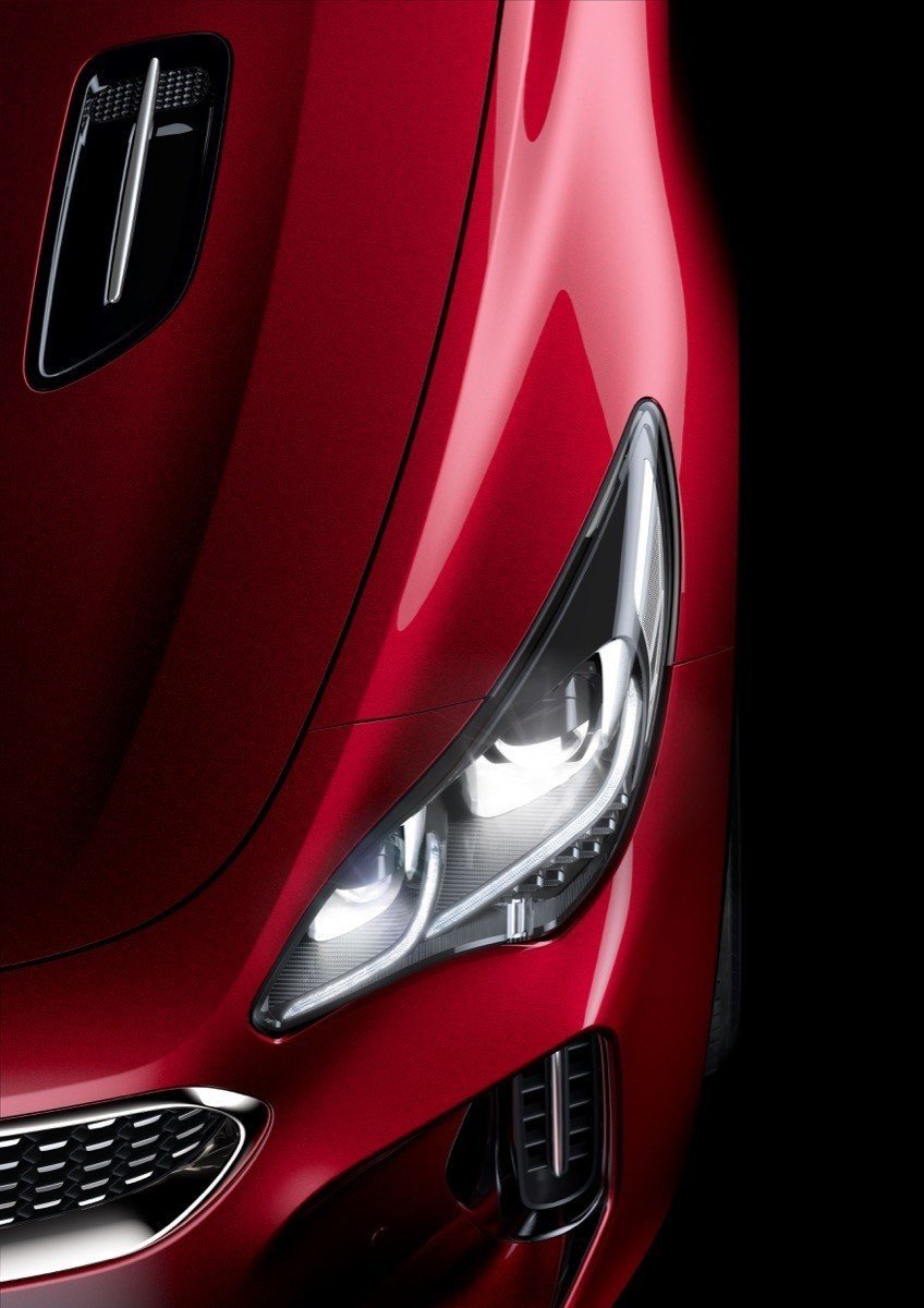 Kia Stinger: una berlina deportiva con estilo coupé y motores turbo de gasolina