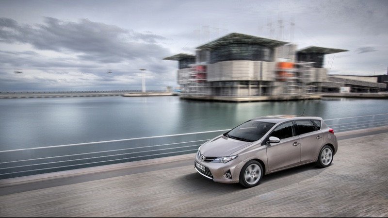 Prueba: nuevo Toyota Auris, más dinámico y atractivo