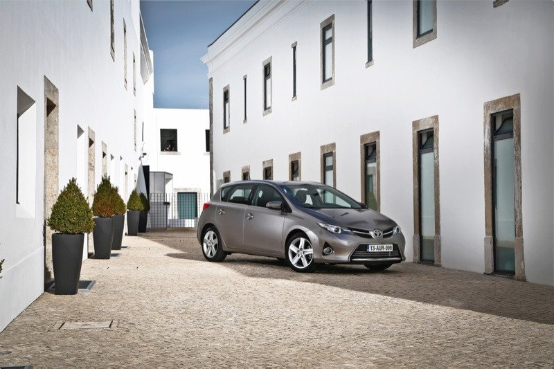 Prueba: nuevo Toyota Auris, más dinámico y atractivo