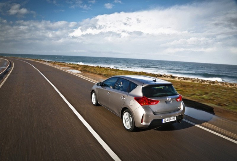 Prueba: nuevo Toyota Auris, más dinámico y atractivo