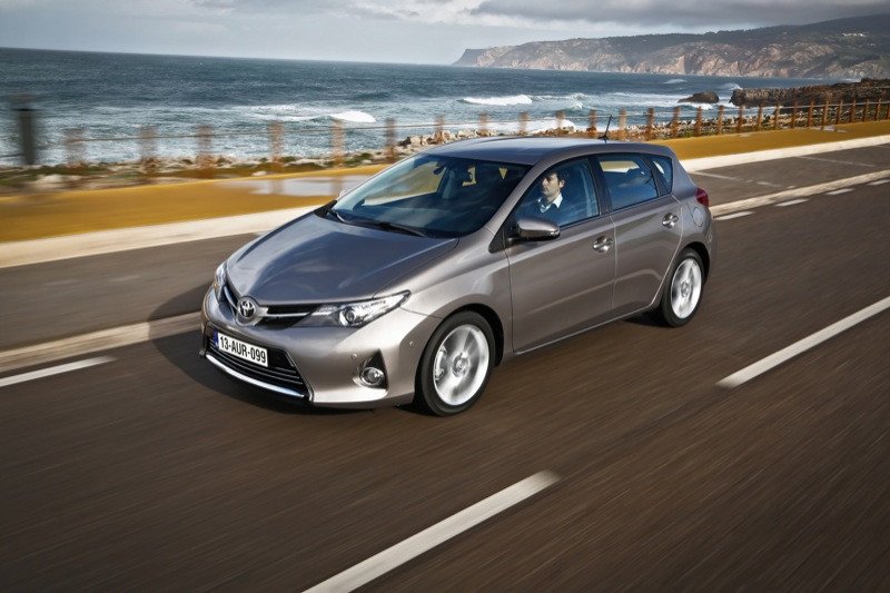 Prueba: nuevo Toyota Auris, más dinámico y atractivo