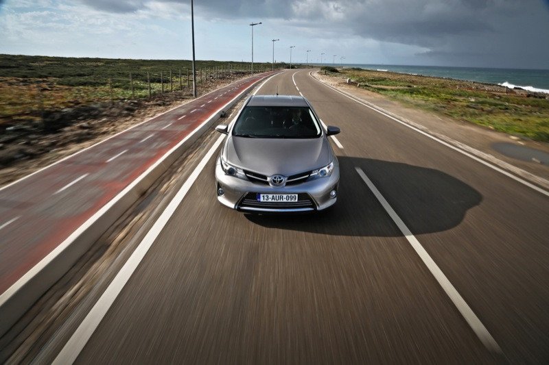 Prueba: nuevo Toyota Auris, más dinámico y atractivo
