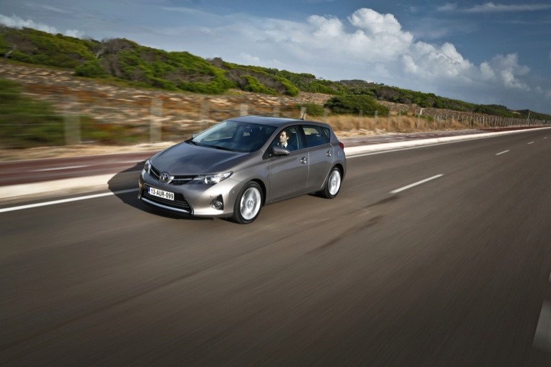 Prueba: nuevo Toyota Auris, más dinámico y atractivo