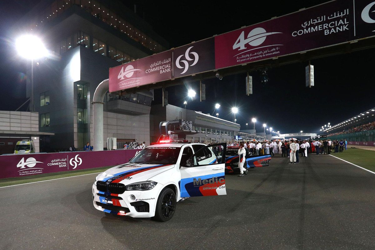El BMW M4 MotoGP Safety Car estrena la inyección de agua