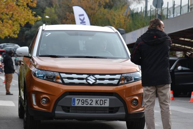 Suzuki con Banco de Alimentos: Litros por kilos