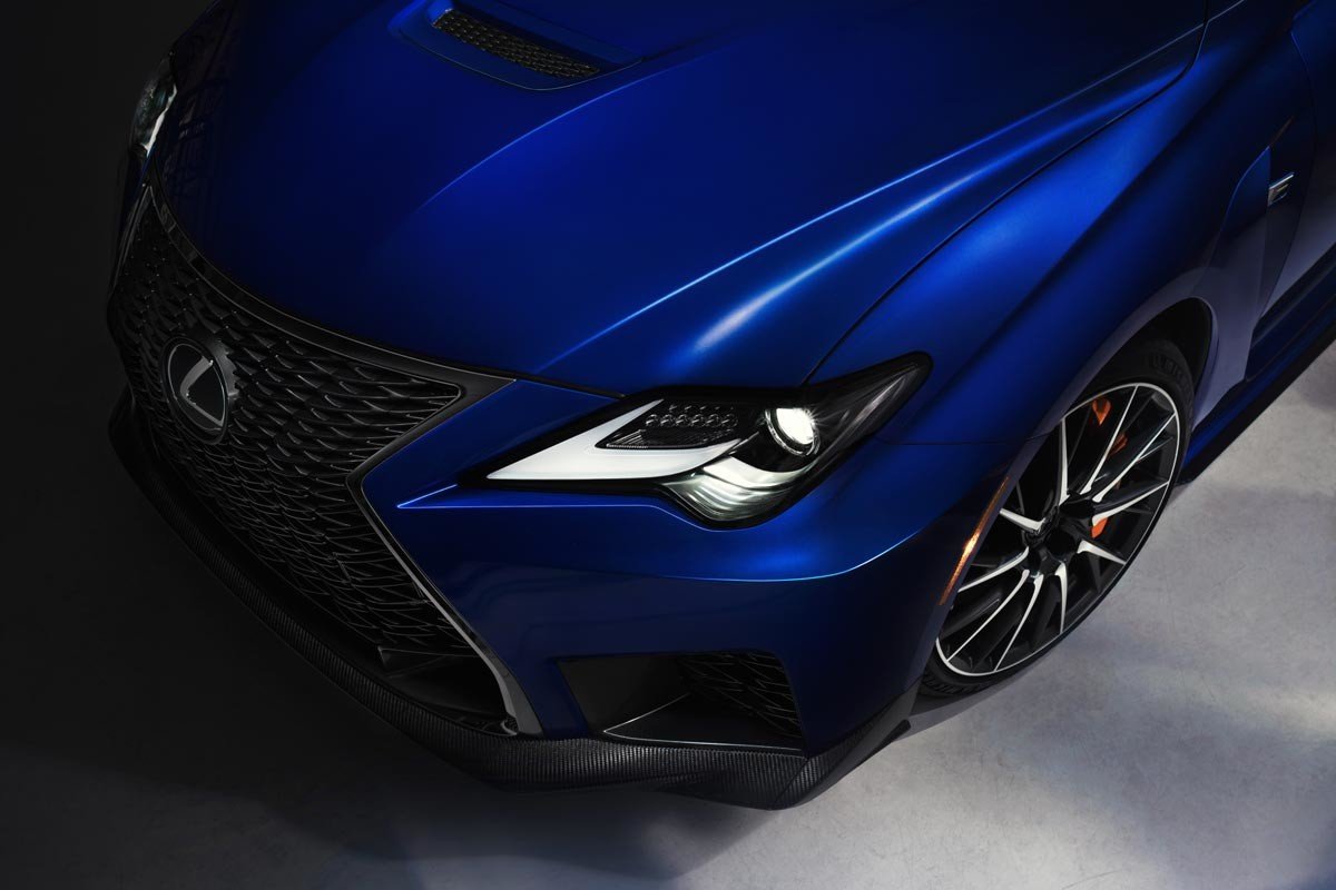Salón de Detroit: presentada la versión F del Lexus RC