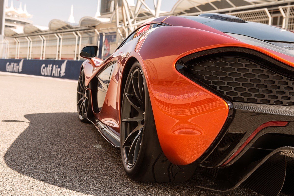 McLaren P1: 916 CV y 900 Nm de par tienen la culpa