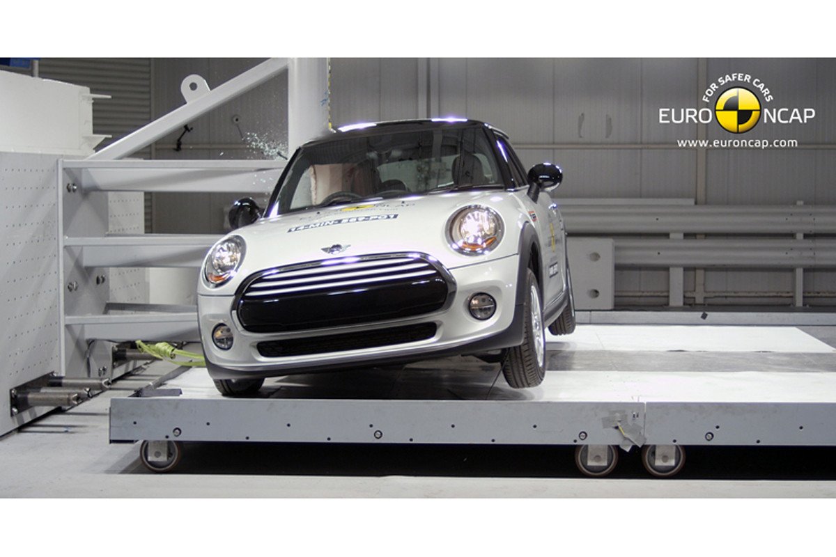 12 coches pasan los test Euro NCAP con notas muy altas