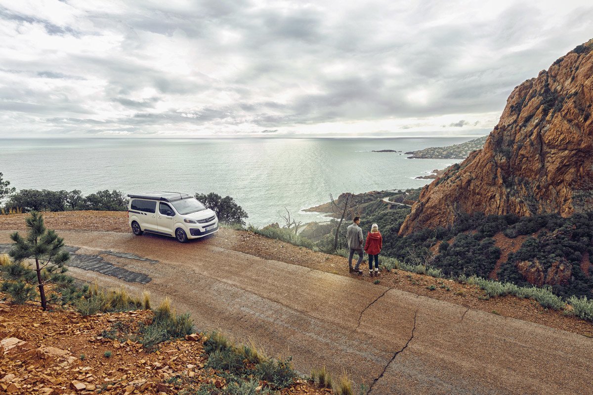 Opel Zafira Life: ya disponible en versión camper gracias a Crosscamp
