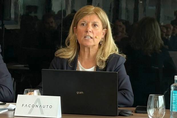 Marta Blázquez, Faconauto: El automóvil avanza y 2026 puede consolidar su recuperación