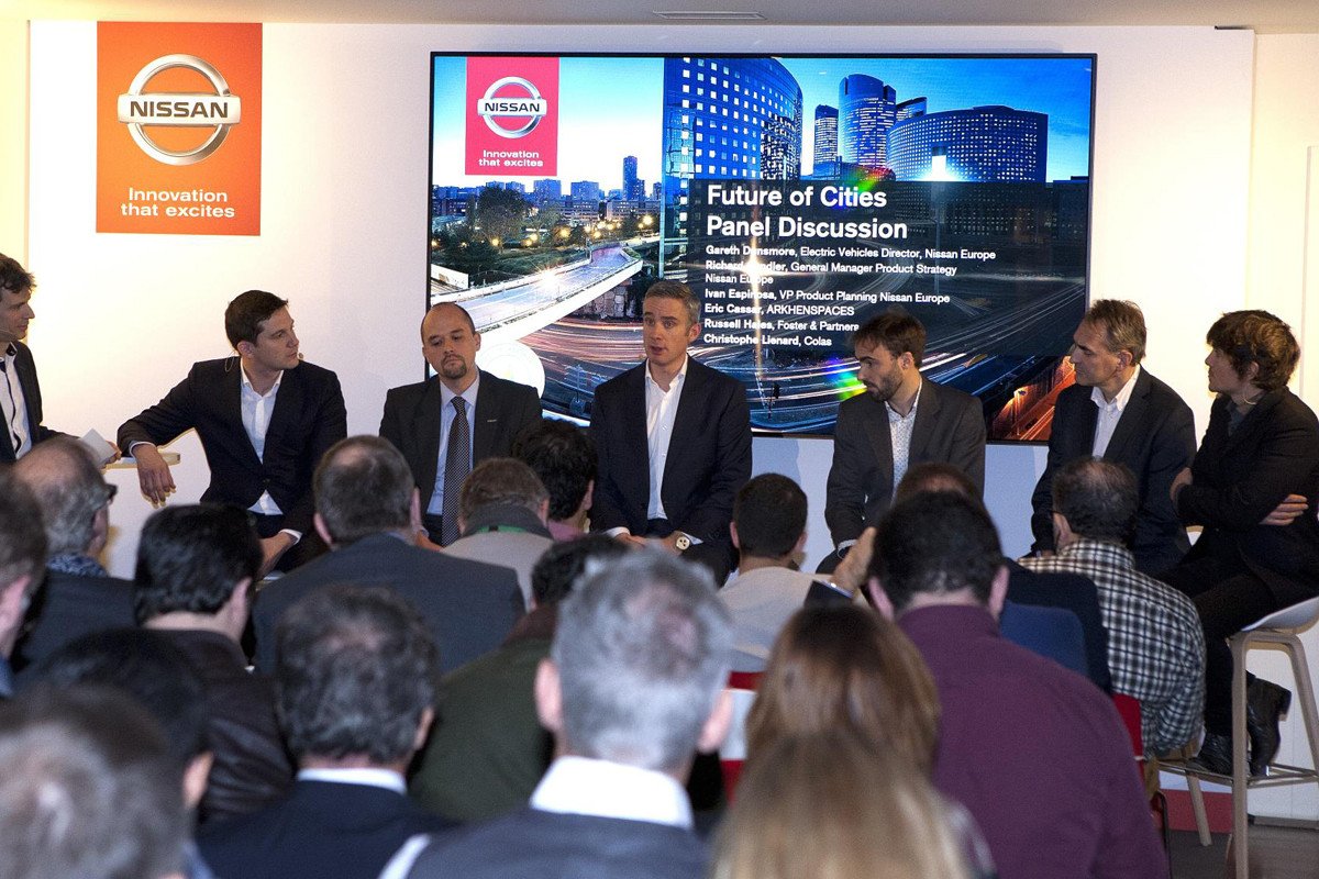 Nissan presenta la gasolinera del futuro