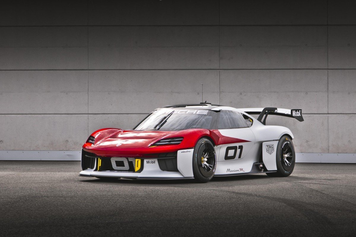 Porsche Mission R