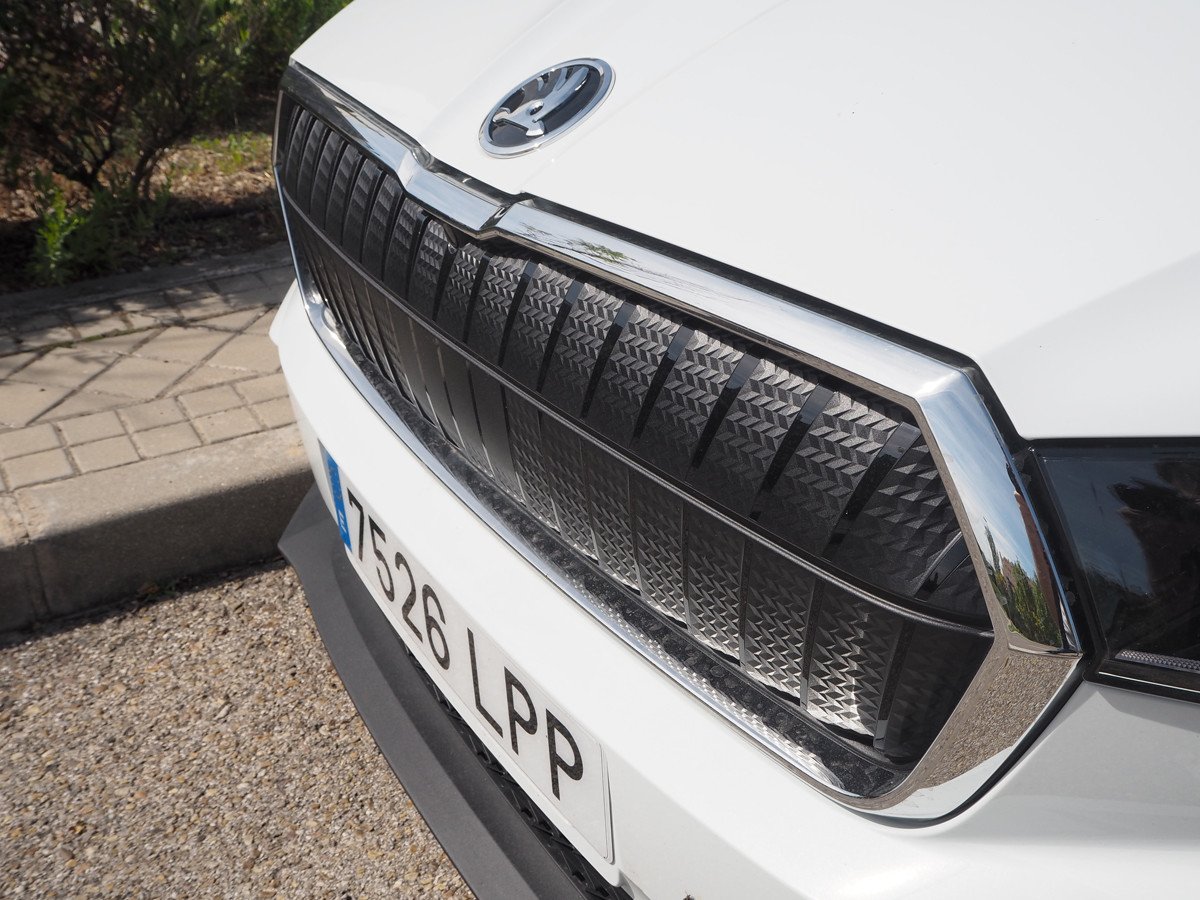 Prueba y opinión Skoda Enyaq iV 60: maletero, precio y autonomía
