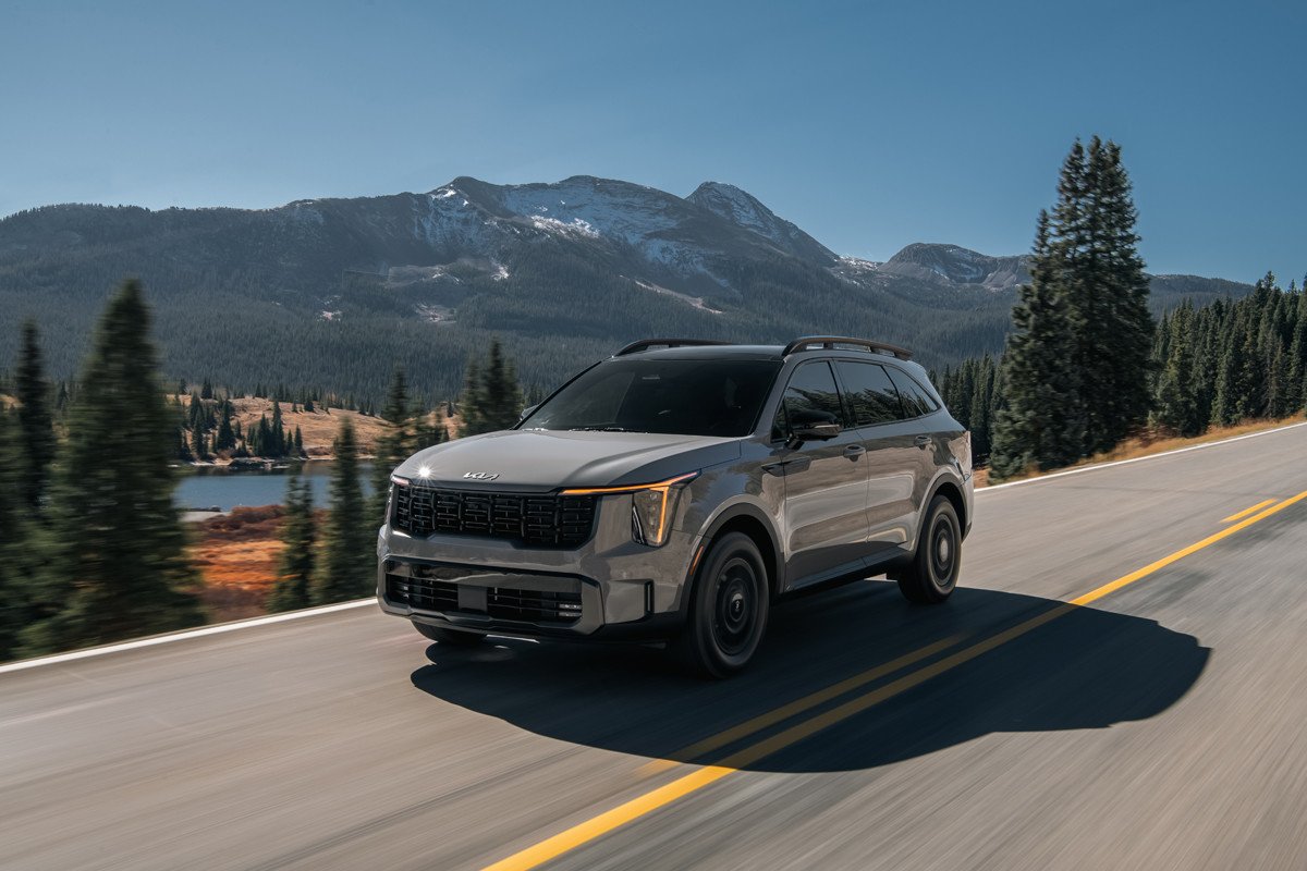 El Kia Sorento se renueva este año y ya tenemos sus primeras fotografías