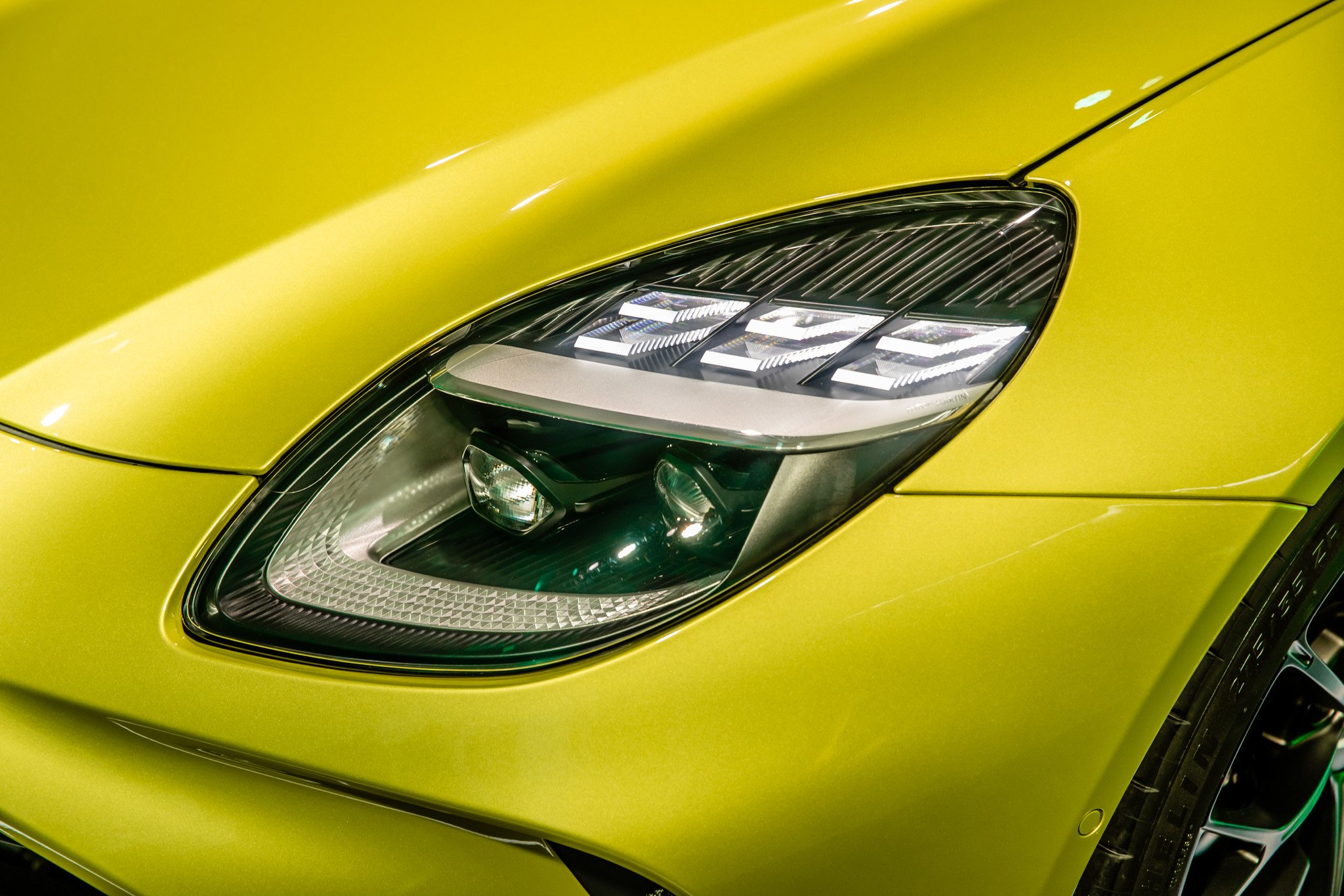 Presentación del nuevo Aston Martin Vantage: más potencia y más tecnología