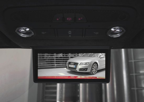 Retrovisor digital para el deportivo eléctrico Audi R8 e-tron