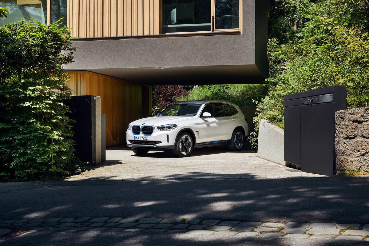 BMW iX3: el SUV eléctrico que suena como uno de gasolina