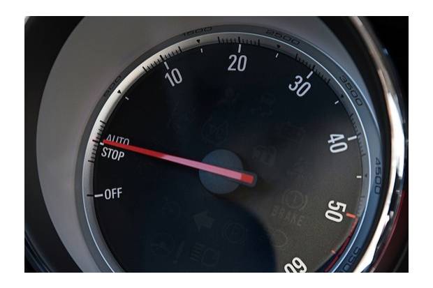 Opel Astra: ahora con Start/Stop y menos consumo