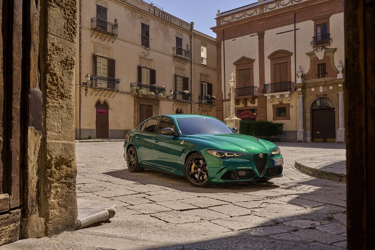 Prueba nuevos Alfa Romeo Stelvio y Giulia Quadrifoglio: era difícil pero mejoraron más
