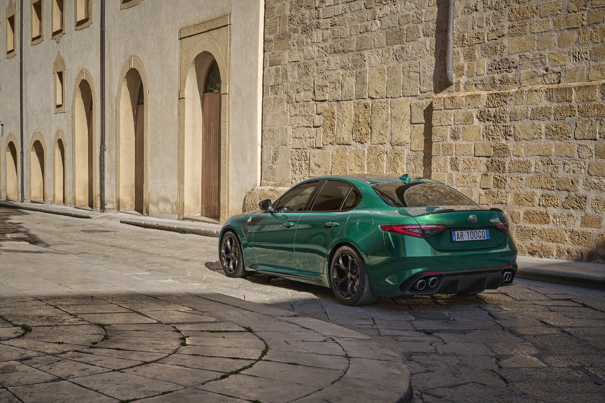 Prueba nuevos Alfa Romeo Stelvio y Giulia Quadrifoglio: era difícil pero mejoraron más