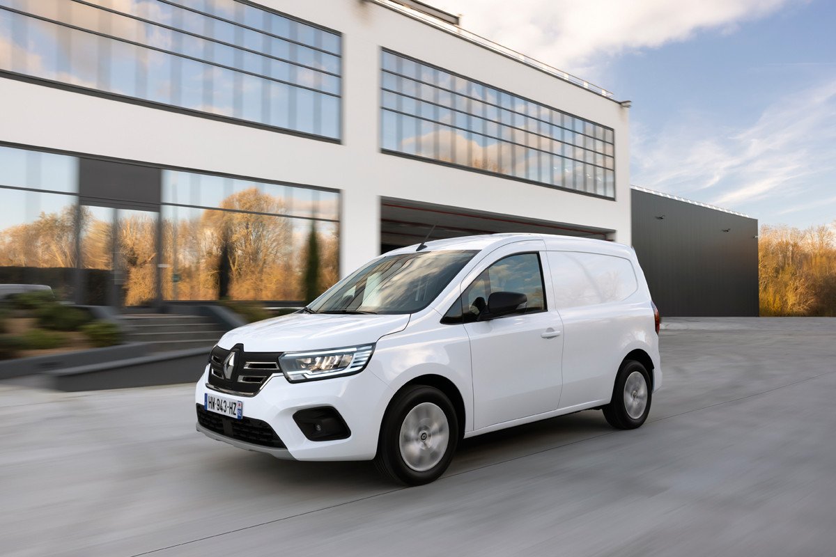 Nuevo Renault Kangoo Furgón E-Tech eléctrico: ya a la venta con una autonomía de 300 km