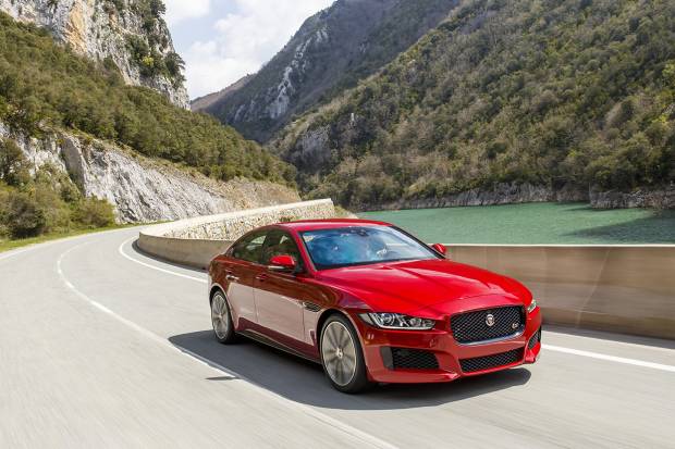 Jaguar XE 2015, prueba de gama