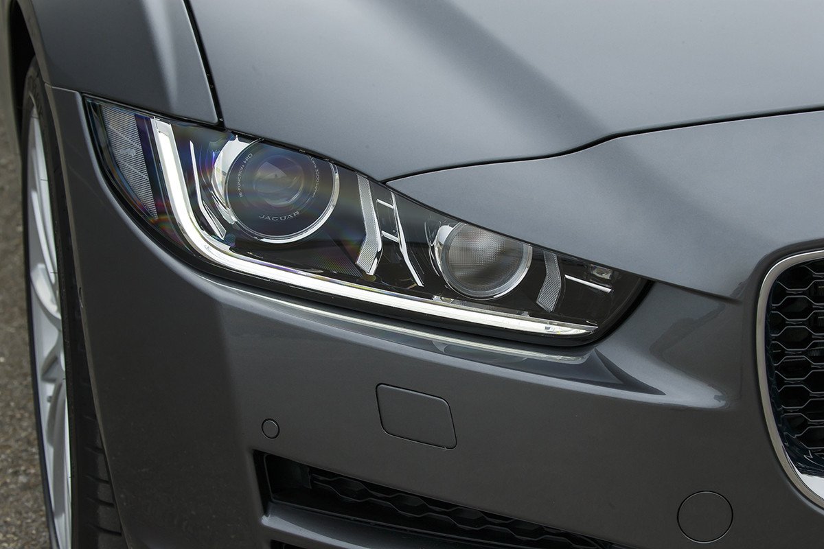 Jaguar XE 2015, prueba de gama