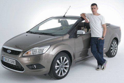 Ford Focus CC by David Delfin