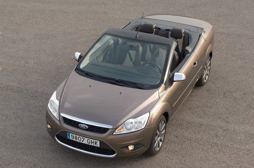 Ford Focus CC by David Delfin