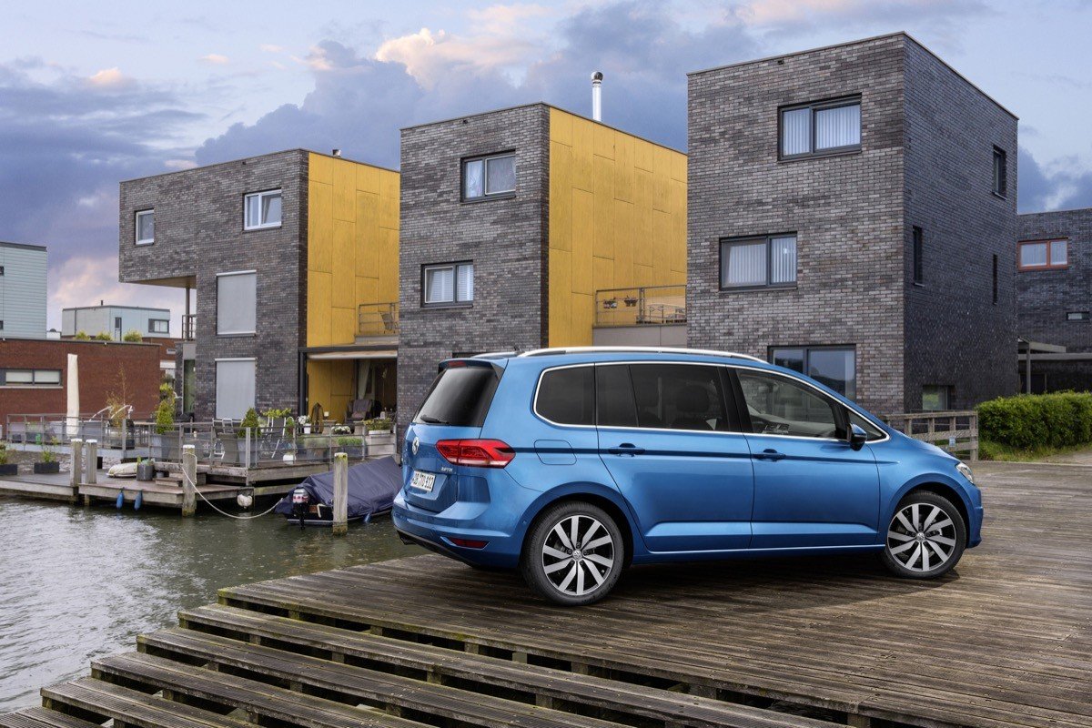 Nuevo Volkswagen Touran 2016: gama y precios del Golf de 7 plazas