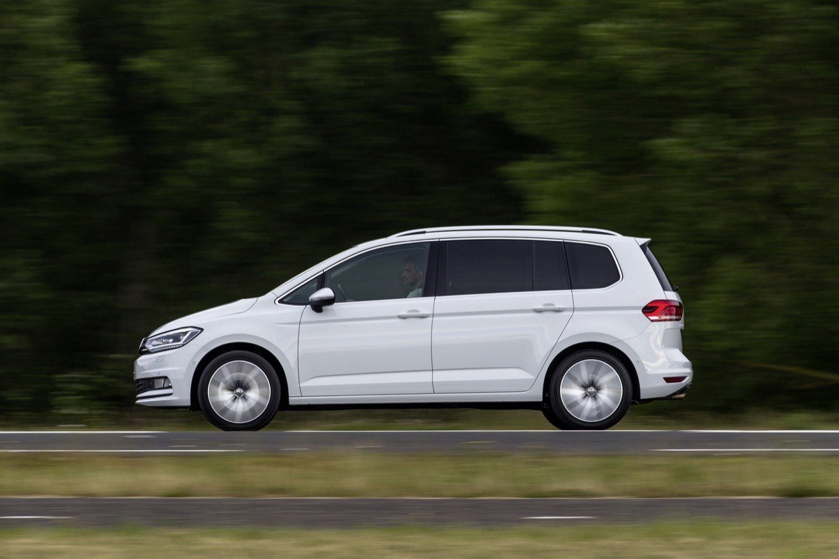Nuevo Volkswagen Touran 2016: gama y precios del Golf de 7 plazas