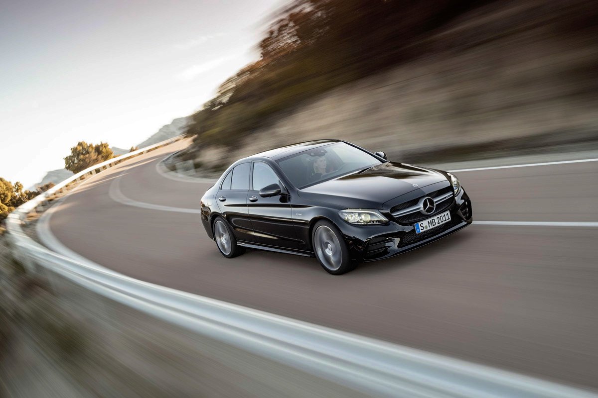 Mercedes-AMG actualiza también el C 43 con más potencia