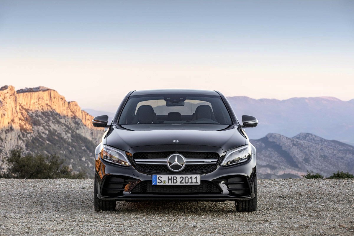 Mercedes-AMG actualiza también el C 43 con más potencia