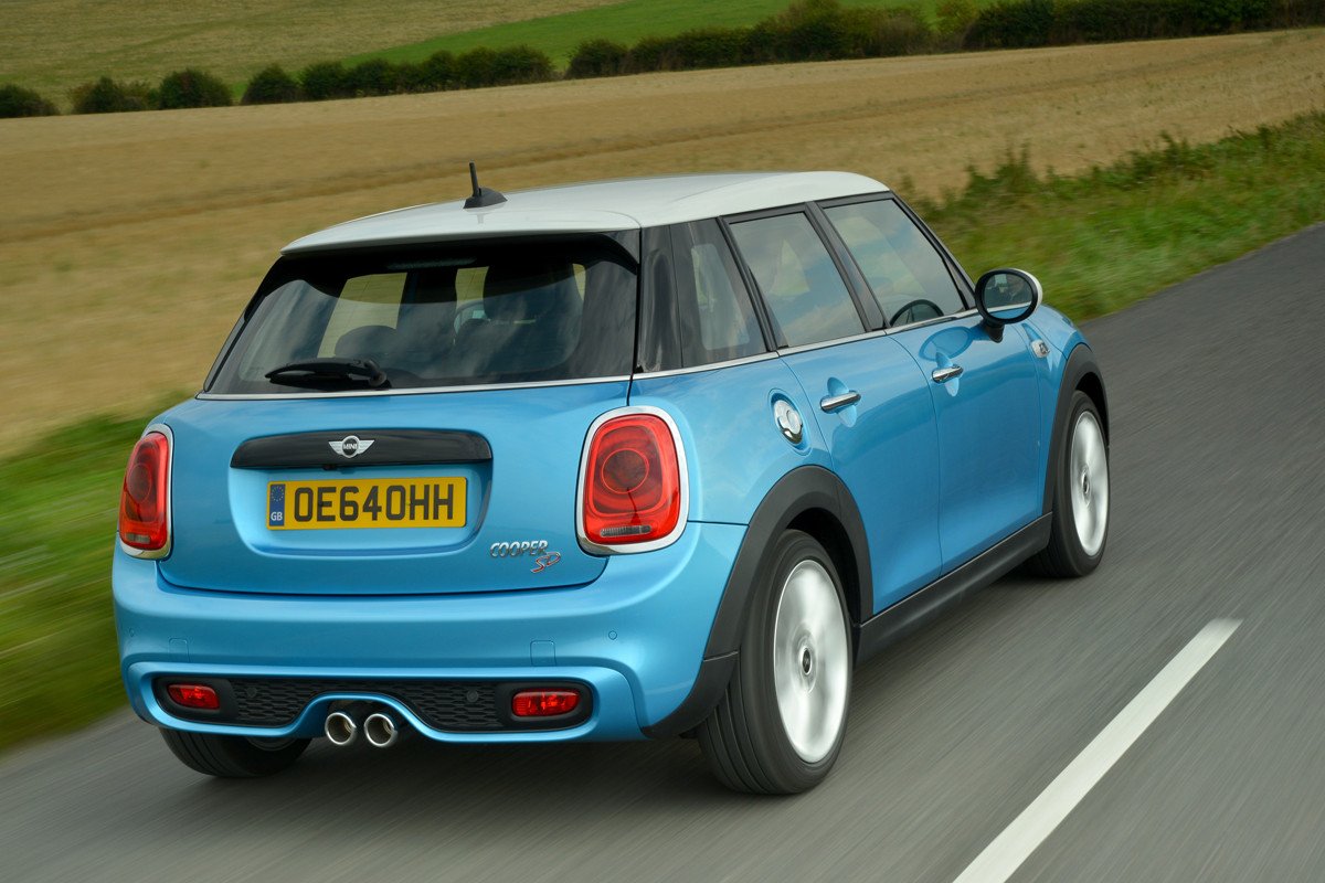 El Mini de 5 puertas saldrá a la venta desde 21.450 euros