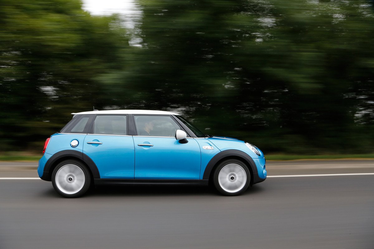 El Mini de 5 puertas saldrá a la venta desde 21.450 euros