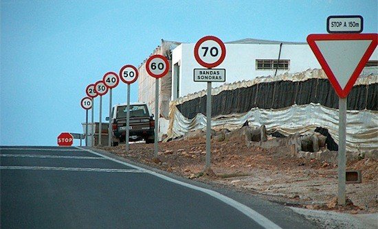 Límite de velocidad: Por fin llega la velocidad variable en autopistas